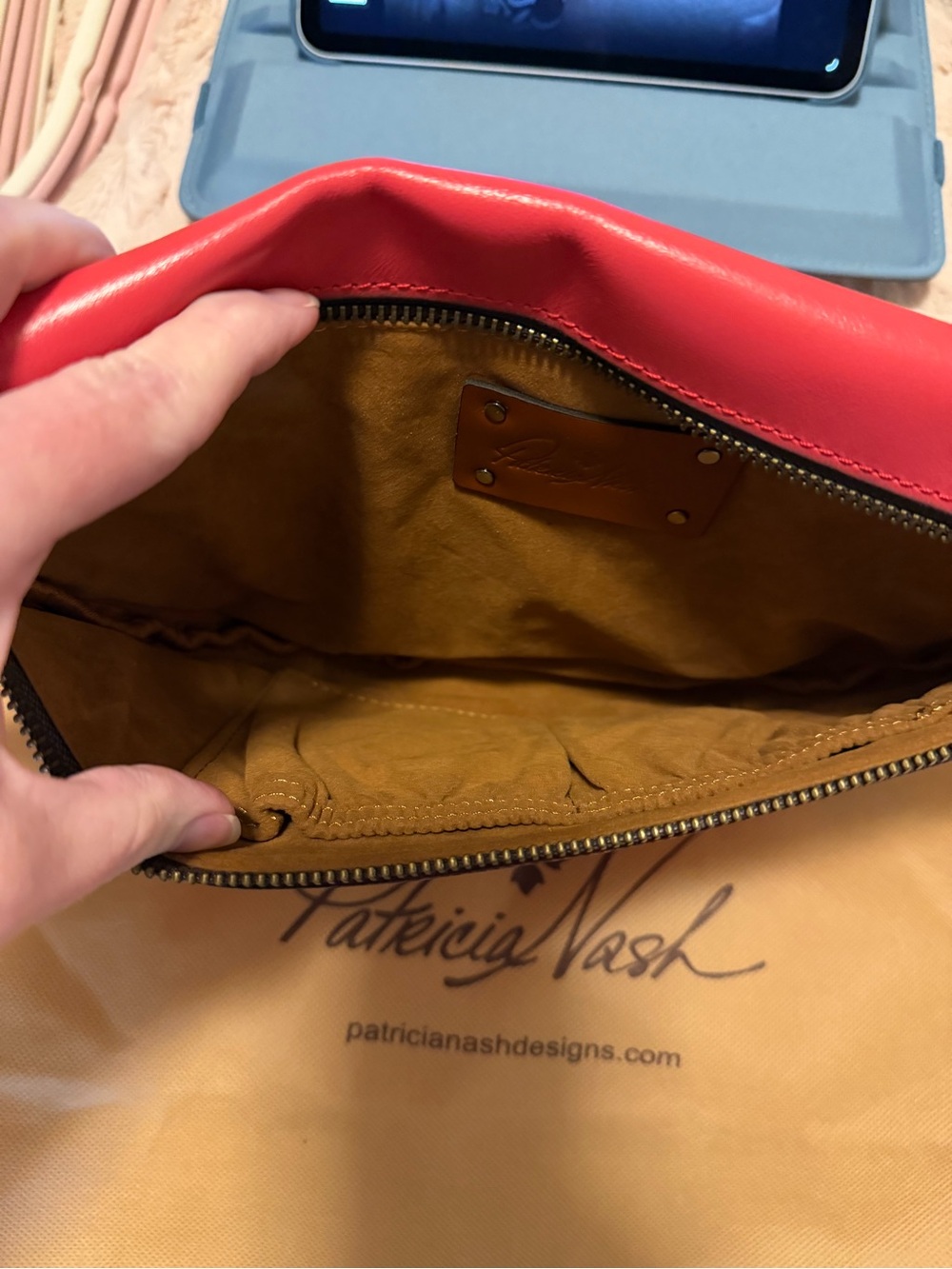 Women’s Patricia Nash Red Leather Crossbody/Belt Bag with adjustable strap NWOT - Picture 9 of 9